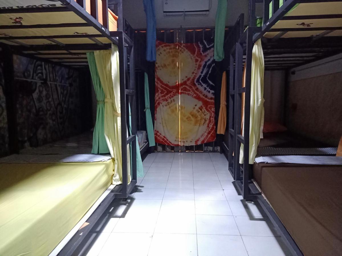 Deoplet Homestay & Gallery Jogjacarta Exterior foto